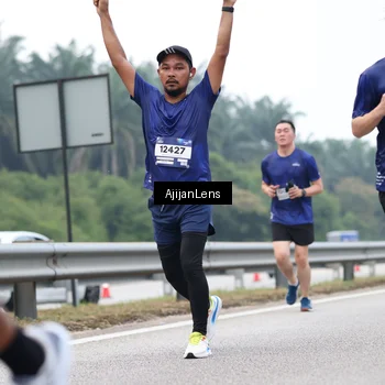 Runner Photo 7389278