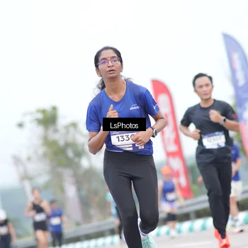 Runner Photo 7389290