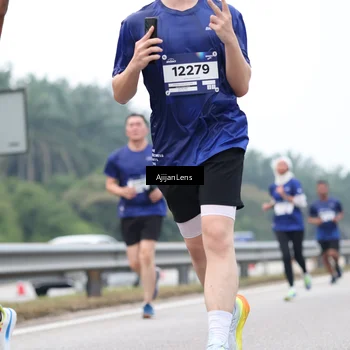 Runner Photo 7389296