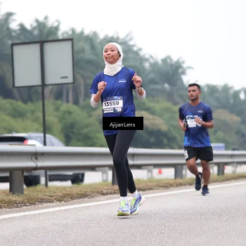 Runner Photo 7389318