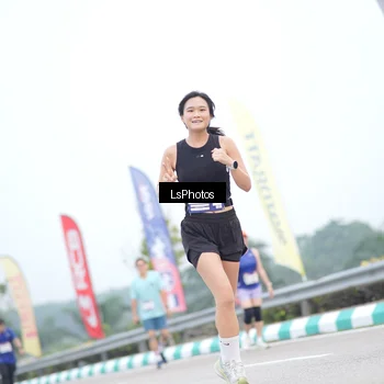 Runner Photo 7389329