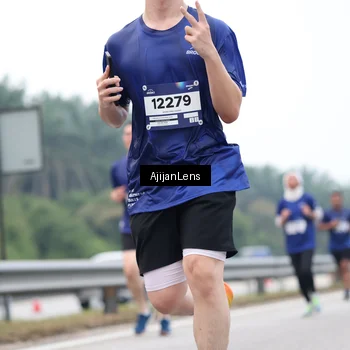 Runner Photo 7389333