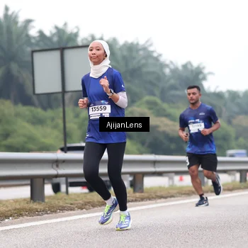 Runner Photo 7389334