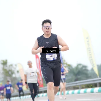 Runner Photo 7389349