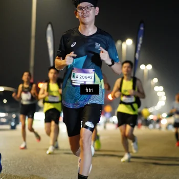 Runner Photo 7389425
