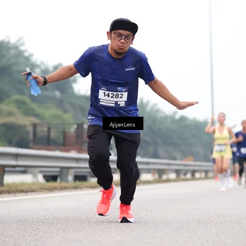 Runner Photo 7389481