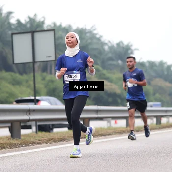Runner Photo 7389492