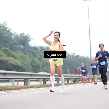 Runner Photo 7389505