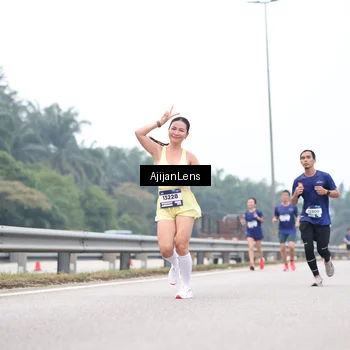 Runner Photo 7389506