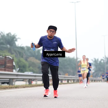 Runner Photo 7389507