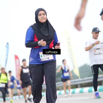 Runner Photo 7389525