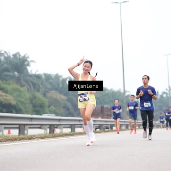 Runner Photo 7389531