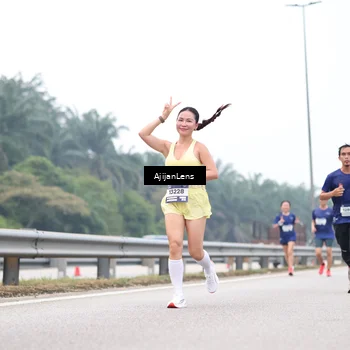 Runner Photo 7389550