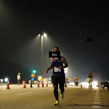 Runner Photo 7389572
