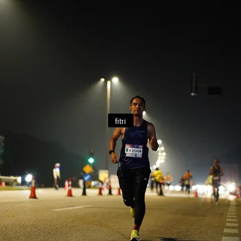 Runner Photo 7389575