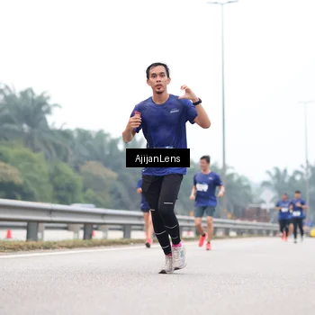 Runner Photo 7389577