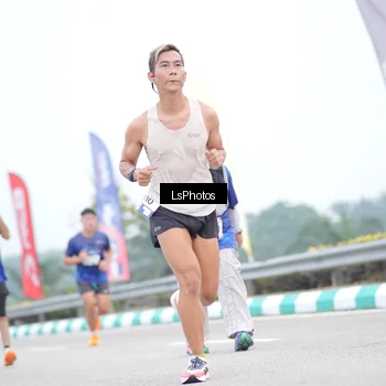 Runner Photo 7389581