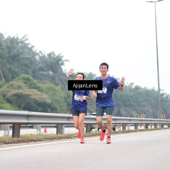 Runner Photo 7389599