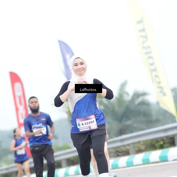 Runner Photo 7389627