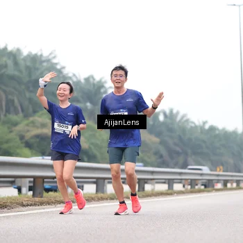 Runner Photo 7389642