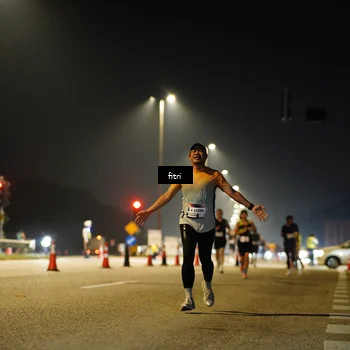 Runner Photo 7389660