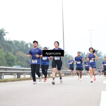 Runner Photo 7389662