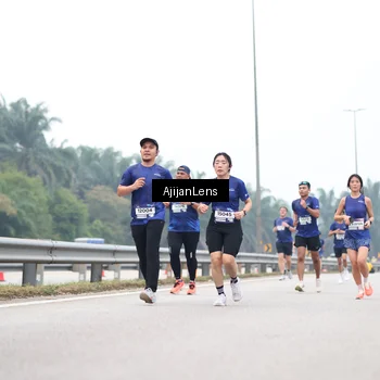 Runner Photo 7389665