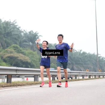 Runner Photo 7389668
