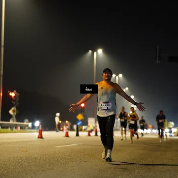 Runner Photo 7389680