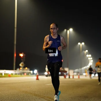 Runner Photo 7389695