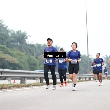 Runner Photo 7389700