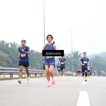 Runner Photo 7389723