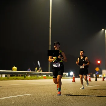 Runner Photo 7389728