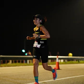 Runner Photo 7389754
