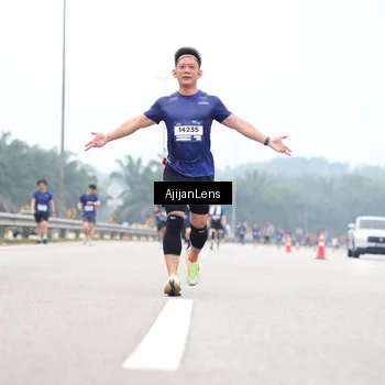 Runner Photo 7389857