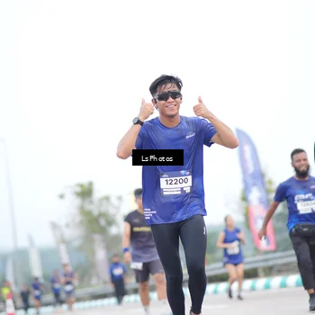 Runner Photo 7389863
