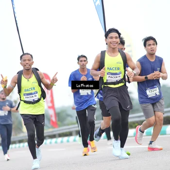 Runner Photo 7389888