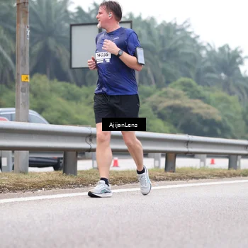 Runner Photo 7389919