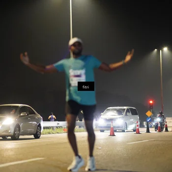 Runner Photo 7389933