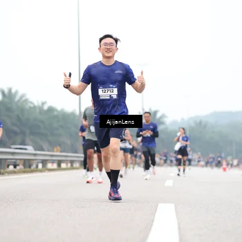 Runner Photo 7389944