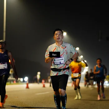 Runner Photo 7390017