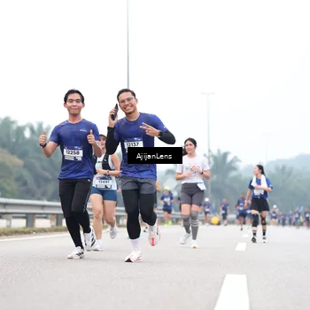 Runner Photo 7390056