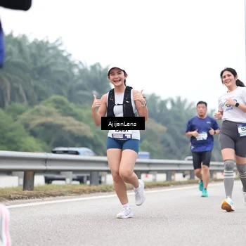 Runner Photo 7390057