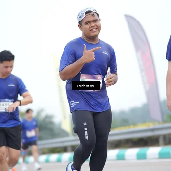 Runner Photo 7390066