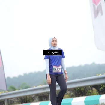 Runner Photo 7390076