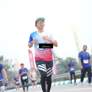 Runner Photo 7390127