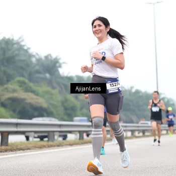 Runner Photo 7390157