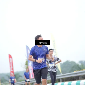Runner Photo 7390160