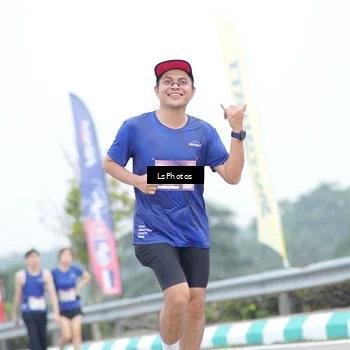 Runner Photo 7390171