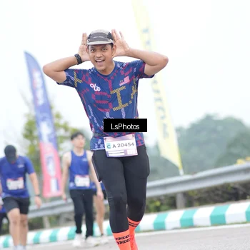Runner Photo 7390186